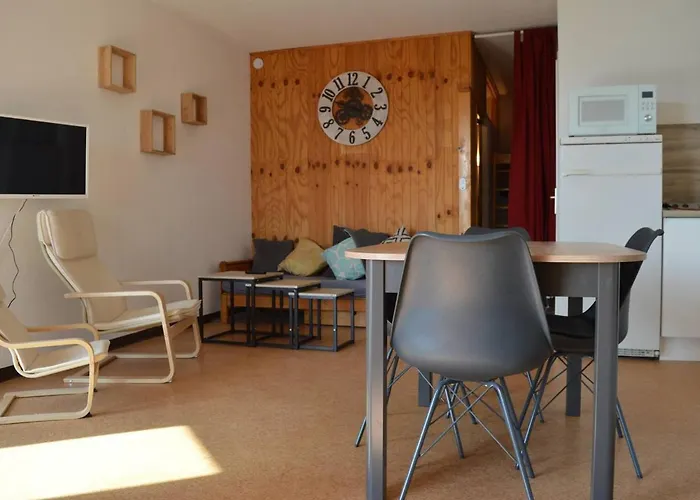 2 Pièces Avec Véranda Vue - Fr-1-593-67 Appartement *